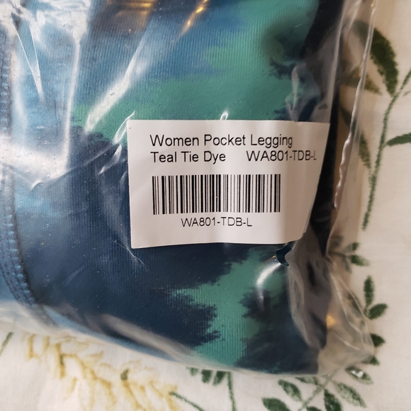 MeUndies MoveMe Side Pocket Legging in Teal Tie Dye, Size L & XL, High Waist,NWT - Picture 4 of 12